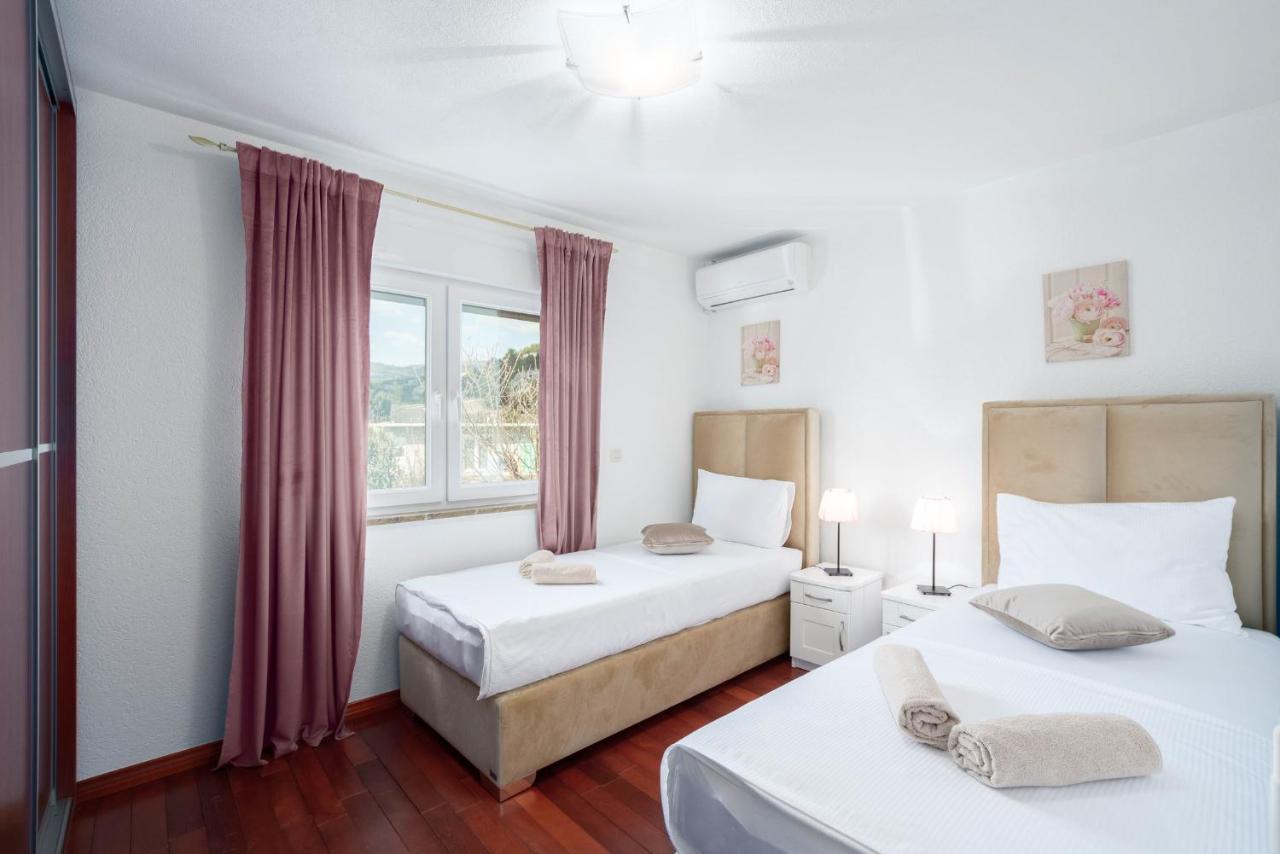 Luxury Villa Ivana Marina Exterior photo
